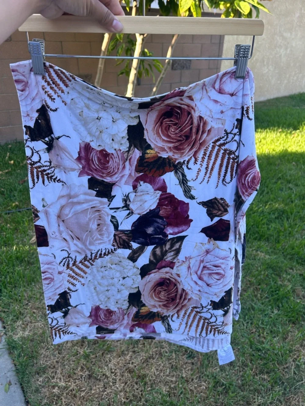 Posh Peanut White Floral swaddle blanket with Pink & Burgundy Roses